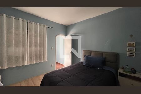 Casa à venda com 300m², 8 quartos e 3 vagas Casa à venda com 300m², 8 quartos e 3 vagasCasa 2 Quarto 3