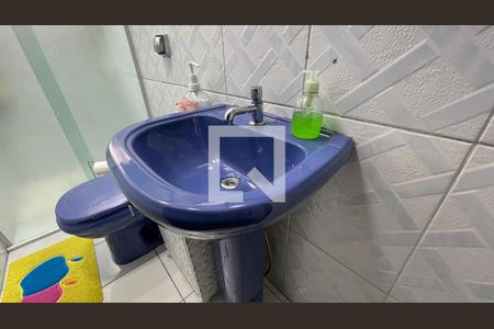 Casa à venda com 300m², 8 quartos e 3 vagas Casa à venda com 300m², 8 quartos e 3 vagasCasa 5 Banheiro