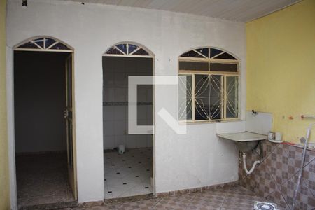 Casa à venda com 150m², 3 quartos e sem vagaÁrea de Serviço