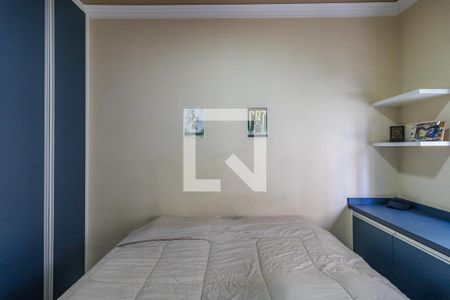 Quarto 2 de apartamento para alugar com 3 quartos, 87m² em Jardim Tupanci, Barueri