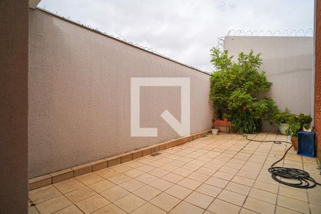 Casa para alugar com 327m², 3 quartos e 5 vagasÁrea de Serviço