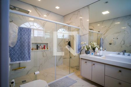 Casa para alugar com 327m², 3 quartos e 5 vagasBanheiro da Suíte