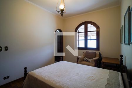 Casa para alugar com 327m², 3 quartos e 5 vagasSuíte 3