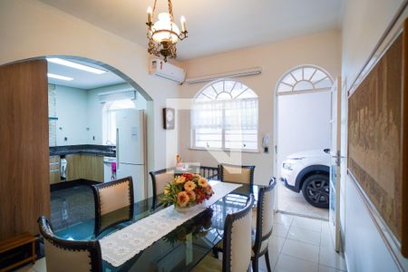 Casa para alugar com 327m², 3 quartos e 5 vagasSala de Jantar