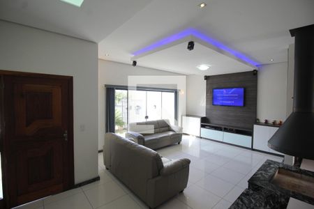 Sala de TV de casa à venda com 3 quartos, 170m² em São José, Canoas