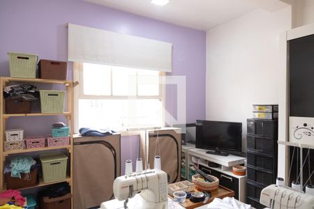 Casa à venda com 350m², 4 quartos e 3 vagas Casa à venda com 350m², 4 quartos e 3 vagasQuarto 2