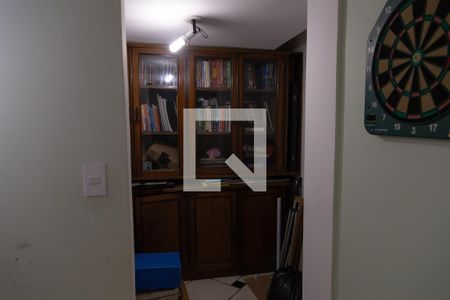 Casa à venda com 350m², 4 quartos e 3 vagas Casa à venda com 350m², 4 quartos e 3 vagasEscritório