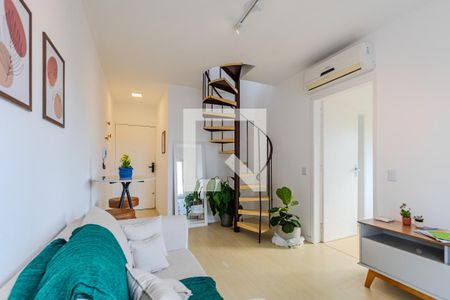 Sala de apartamento para alugar com 1 quarto, 87m² em Azenha, Porto Alegre