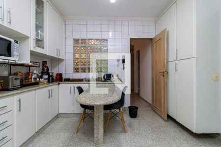 Apartamento à venda com 111m², 3 quartos e 2 vagasCozinha