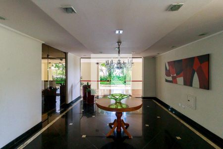 Apartamento à venda com 111m², 3 quartos e 2 vagasHall Social