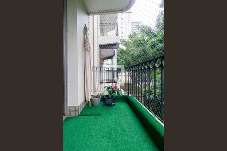 Sala - Varanda de apartamento à venda com 3 quartos, 111m² em Jardim Aeroporto, São Paulo