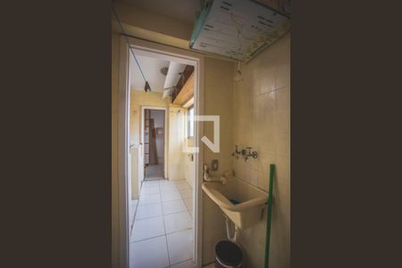 Apartamento para alugar com 80m², 2 quartos e 1 vaga Apartamento para alugar com 80m², 2 quartos e 1 vagaBanheiro de Serviço