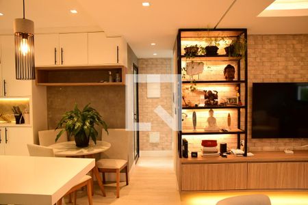 Sala de casa de condomínio para alugar com 3 quartos, 150m² em Parque Rincão, Cotia