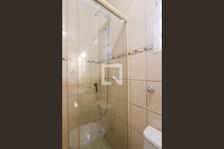 Banheiro suite de apartamento à venda com 1 quarto, 55m² em Jardim São Pedro, Porto Alegre