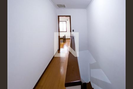 Casa à venda com 106m², 2 quartos e 1 vagacorredor 