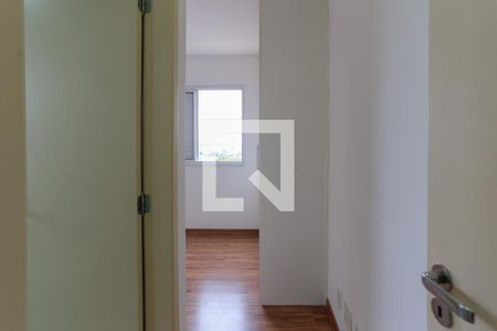 Corredor de apartamento para alugar com 2 quartos, 78m² em Jardim Esmeralda, São Paulo