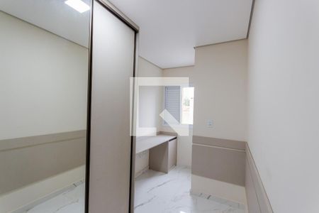 Quarto  de apartamento para alugar com 2 quartos, 47m² em Vila Camilopolis, Santo André