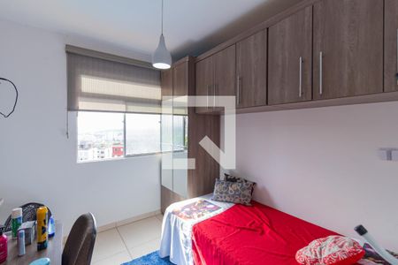 Quarto 1 de apartamento para alugar com 3 quartos, 60m² em Conjunto Habitacional Presidente Castelo Branco, Carapicuíba