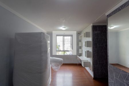 Sala de apartamento para alugar com 2 quartos, 44m² em Jardim Danfer, São Paulo