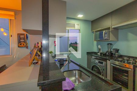 Cozinha e Área de Serviço de apartamento à venda com 2 quartos, 50m² em São José, Canoas