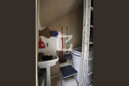 Casa à venda com 250m², 3 quartos e 1 vagaÁrea de Serviço Casa 2