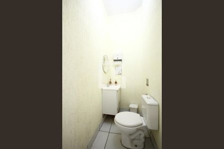 Casa à venda com 250m², 3 quartos e 1 vagaLavabo Casa 2