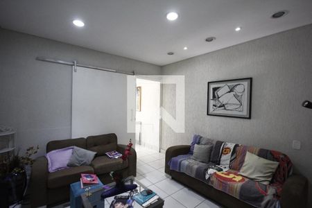 Casa à venda com 250m², 3 quartos e 1 vagaSala Casa 2