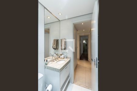 Apartamento à venda com 85m², 3 quartos e 2 vagas Apartamento à venda com 85m², 3 quartos e 2 vagasBanheiro Social