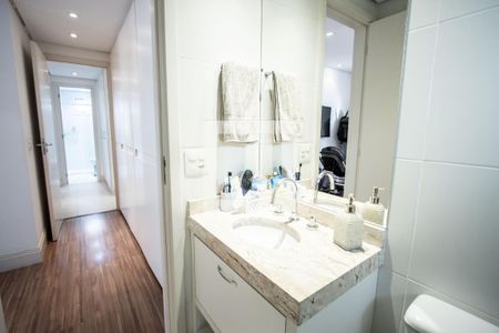 Apartamento à venda com 85m², 3 quartos e 2 vagas Apartamento à venda com 85m², 3 quartos e 2 vagasBanheiro do Quarto 1 - Suite