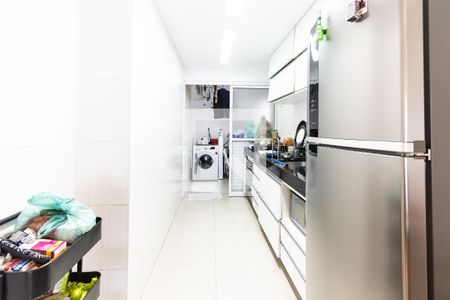 Apartamento à venda com 85m², 3 quartos e 2 vagas Apartamento à venda com 85m², 3 quartos e 2 vagasCozinha