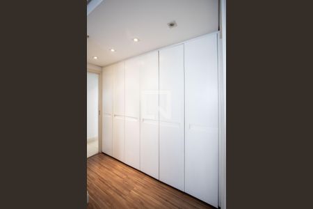 Apartamento à venda com 85m², 3 quartos e 2 vagas Apartamento à venda com 85m², 3 quartos e 2 vagasQuarto 1 - Suite