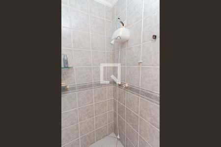 Casa à venda com 330m², 4 quartos e 4 vagasBanheiro dos Quartos 1 e 2  