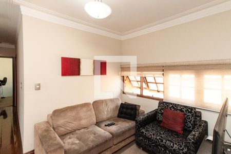 Sala de TV de casa à venda com 4 quartos, 330m² em Tucuruvi, São Paulo