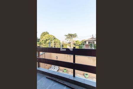 Casa à venda com 330m², 4 quartos e 4 vagasSuíte 1 - Varanda 