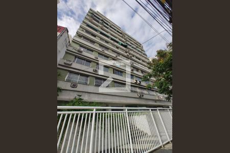 Apartamento à venda com 120m², 3 quartos e 1 vagaFachada