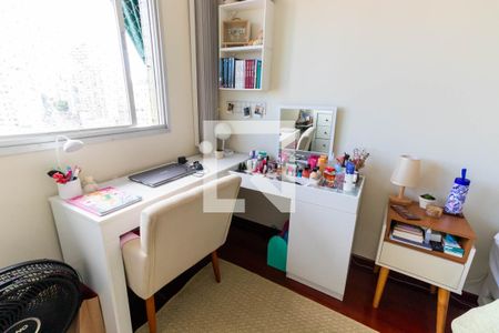 Apartamento à venda com 120m², 3 quartos e 1 vagaQuarto 2