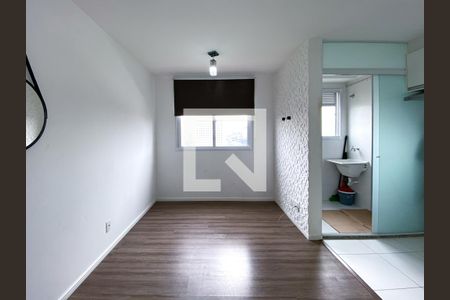 Sala de apartamento para alugar com 2 quartos, 40m² em Jardim Celeste, São Paulo