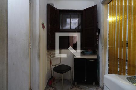 Casa à venda com 0m², 2 quartos e 1 vagaLavanderia