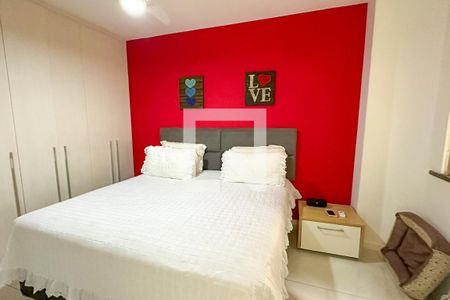 Suíte de apartamento à venda com 3 quartos, 120m² em Leme, Rio de Janeiro