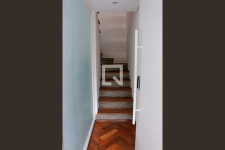 Casa de condomínio para alugar com 110m², 2 quartos e 2 vagas Casa de condomínio para alugar com 110m², 2 quartos e 2 vagasCorredor