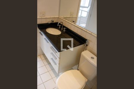 Casa de condomínio para alugar com 110m², 2 quartos e 2 vagas Casa de condomínio para alugar com 110m², 2 quartos e 2 vagasBanheiro 2