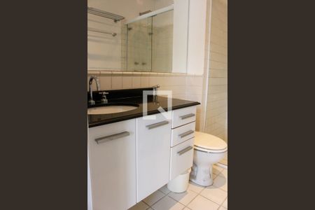 Casa de condomínio para alugar com 110m², 2 quartos e 2 vagas Casa de condomínio para alugar com 110m², 2 quartos e 2 vagasBanheiro 2