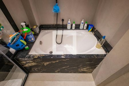 Apartamento para alugar com 100m², 3 quartos e 1 vaga Apartamento para alugar com 100m², 3 quartos e 1 vagaSuíte - Banheiro