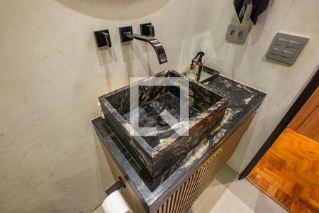 Apartamento para alugar com 100m², 3 quartos e 1 vaga Apartamento para alugar com 100m², 3 quartos e 1 vagaBanheiro