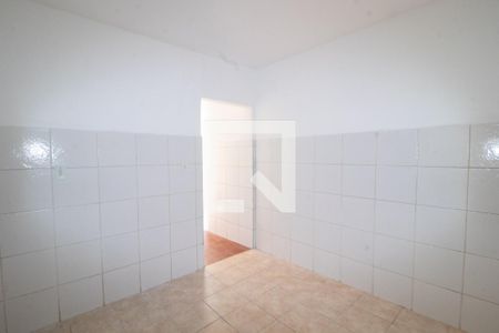 Cozinha de casa para alugar com 1 quarto, 31m² em Vila Isolina Mazzei, São Paulo