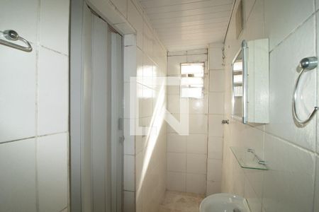 Banheiro de casa para alugar com 1 quarto, 31m² em Vila Isolina Mazzei, São Paulo