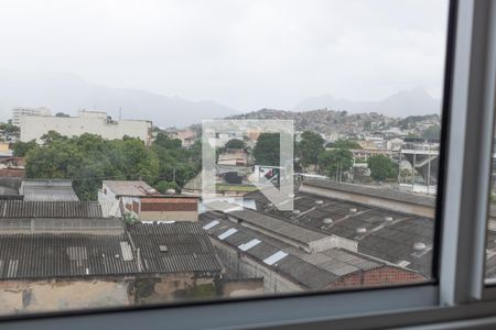 Vista do Quarto 1 de apartamento para alugar com 2 quartos, 42m² em São Cristóvão, Rio de Janeiro