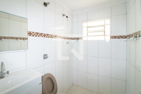Banheiro de casa para alugar com 1 quarto, 42m² em Vila Maria Alta, São Paulo