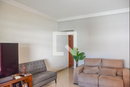 Sala de casa à venda com 4 quartos, 200m² em Jardim Campestre, São Bernardo do Campo