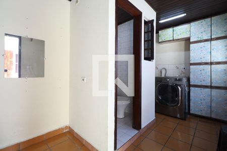 Casa à venda com 246m², 3 quartos e 3 vagasLavanderia